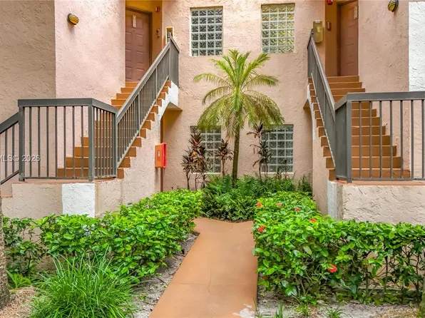 10790 NW 14th St APT 196, Plantation, FL 33322