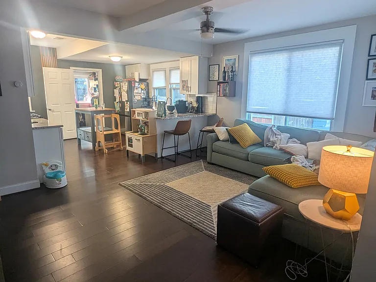 3112 Upshur St — Photo 3