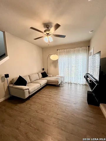14811 Maverick Ave — Photo 21