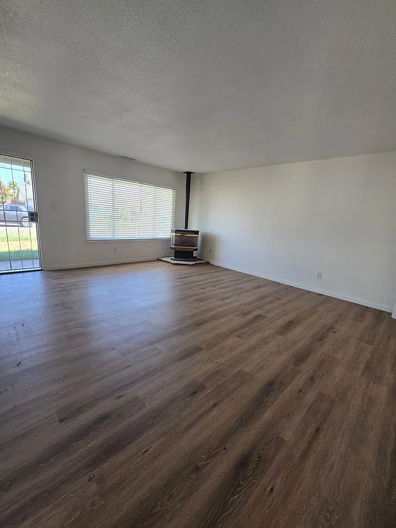 Newly remodeled — Photo 2