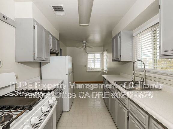 5th image of 2117 Biglow Dr