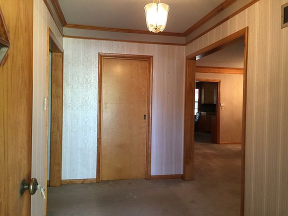4th image of 1903 La Mesa Dr