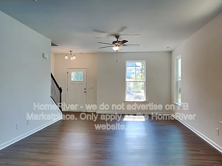 120 Baucom St — Photo 5