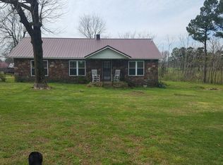 130 Radio Tower Rd, Locust Grove, AR 72550