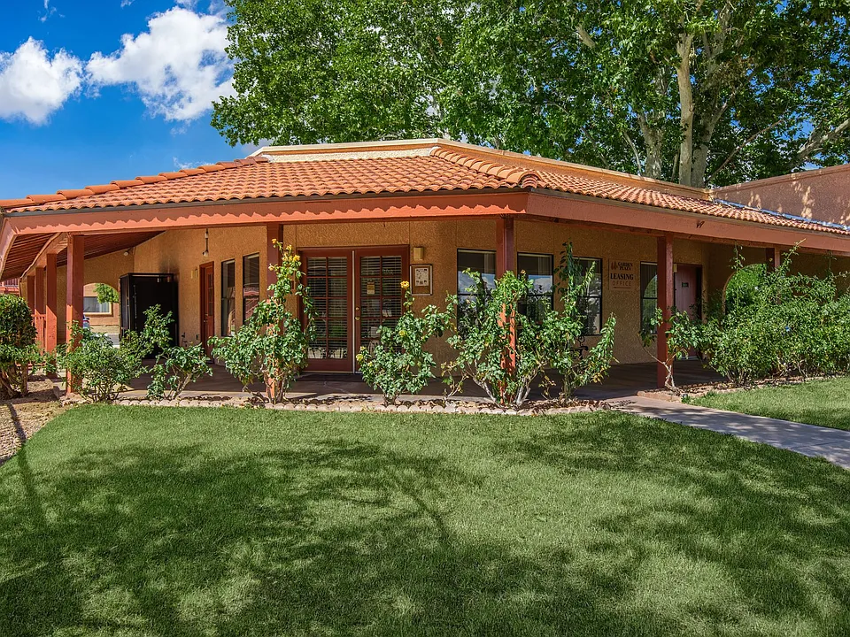Garden Plaza Apartments