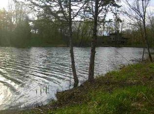 432 Pondview Dr, Pardeeville, WI 53954