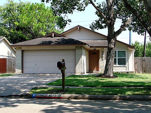 2nd image of 5002 Riverwood Dr