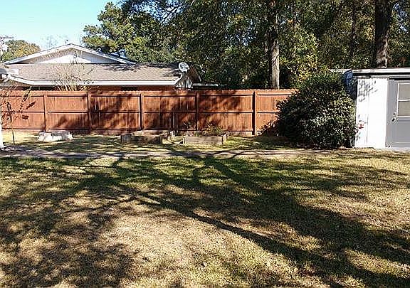 5th image of 104 Somerset Dr #1
