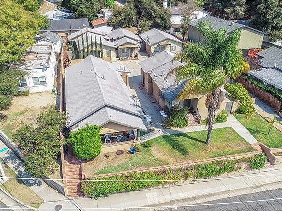 4th image of 972 Cypress Ave