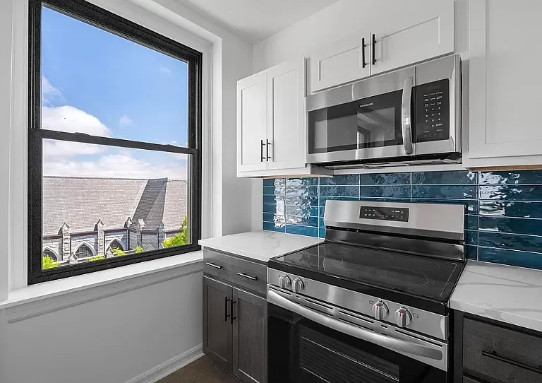 505 Washington St #1A — Photo 4