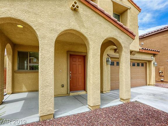 3rd image of 2228 Plumeria Ave