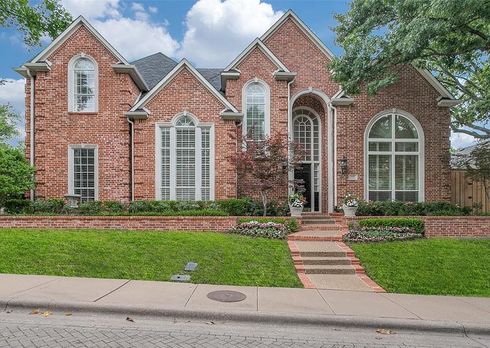 1st image of 1 Braemore Pl