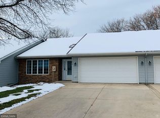 454 Tischler Ave SE, Faribault, MN 55021