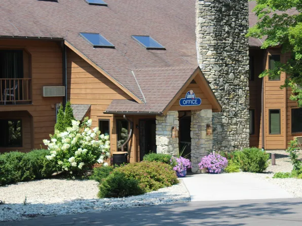 7741 State Highway 42 Unit 205, Egg Harbor, WI 54209