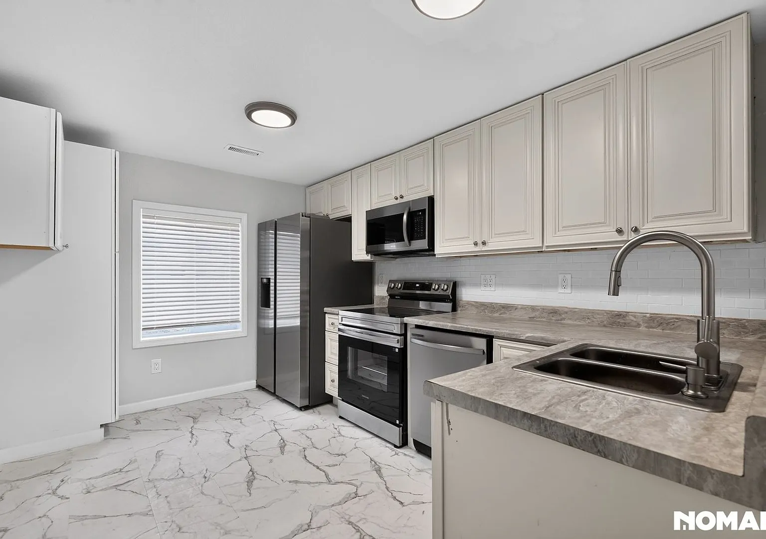 Charming 3BR House in Auburn — Photo 3