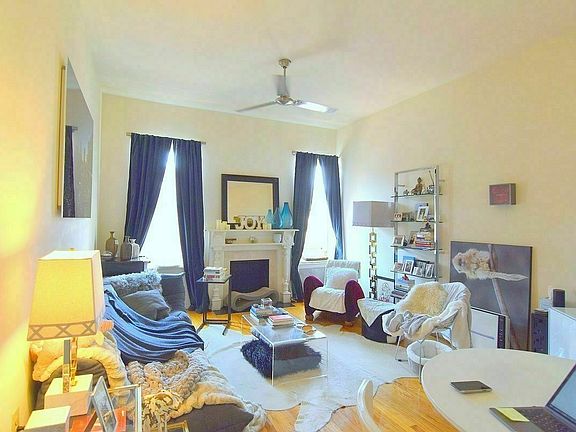 2nd image of 60 W 75th St #6D