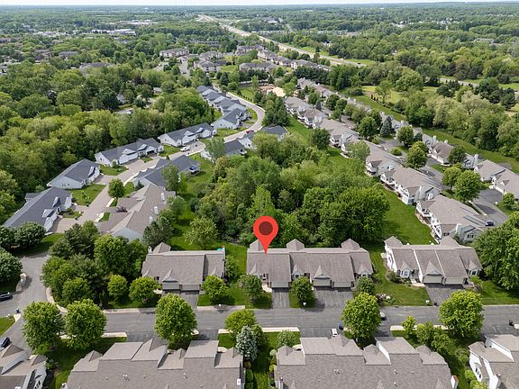 3rd image of 5363 Penrose Ln #72