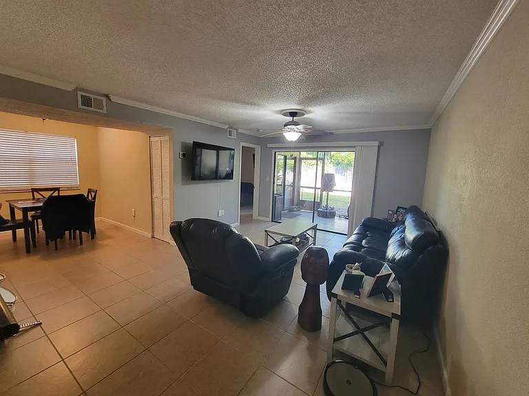 10167 Sailwinds Blvd N — Photo 12
