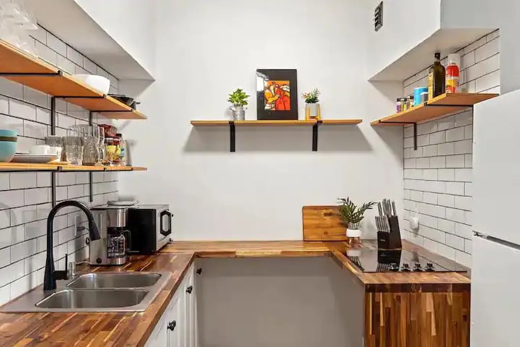 1 bed, 600 sqft, $3,500 — Photo 3