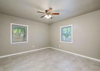 5243 E Lakeshore Dr — Photo 5