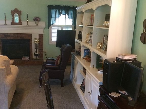 SOUTH VIEW OF LIVING ROOM