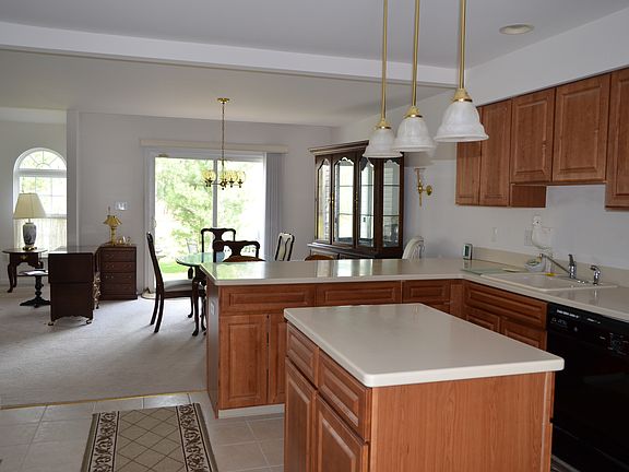 Cntr Island & Counter Seatin
