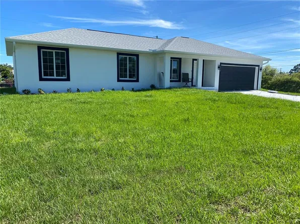 805 E 6th St, Englewood, FL 34223