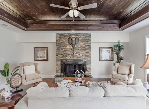 5th image of 12104 Cypress Hollow Pl