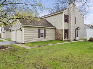 2665 Waterford Ct, Aurora, IL 60502