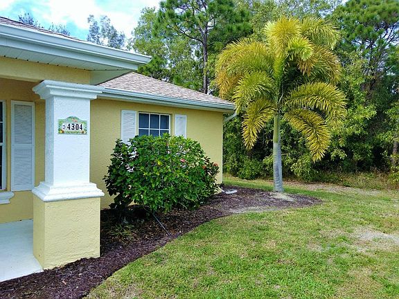 3rd image of 4304 NW 38th Ave