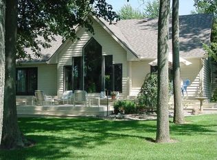 900 Miller Dr, Quincy, MI 49082