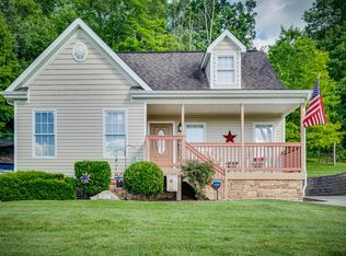 1690 Fairhaven Ave, Kingsport, TN 37664