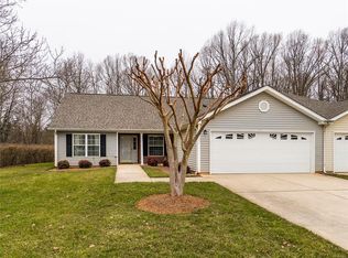 620 Huntingdon St, Elon, NC 27244