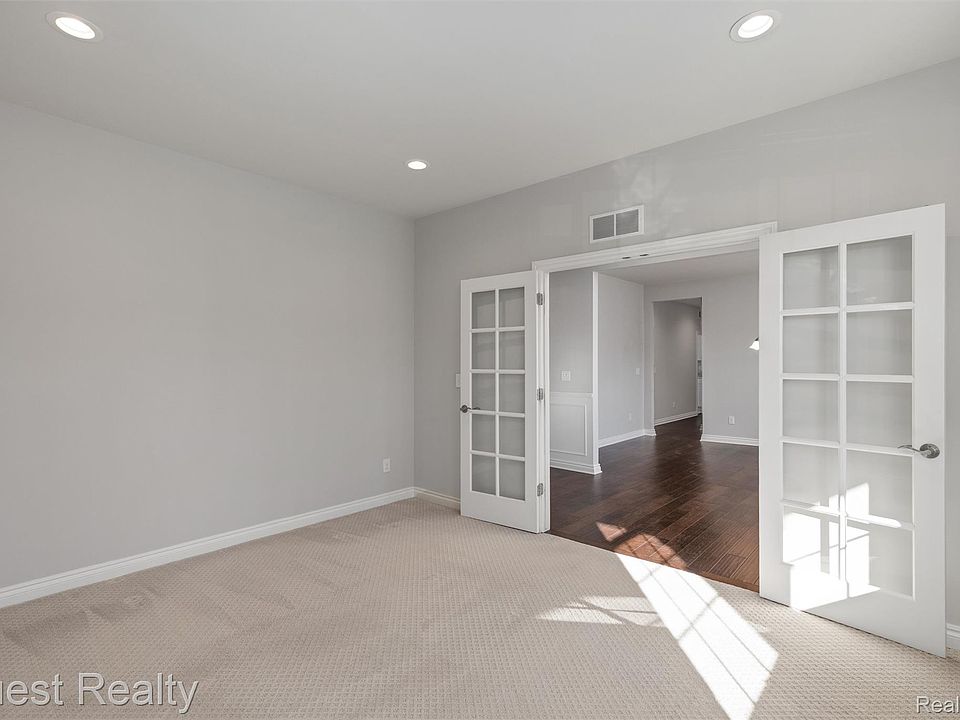 22461 Arcadia Blfs, photo 8