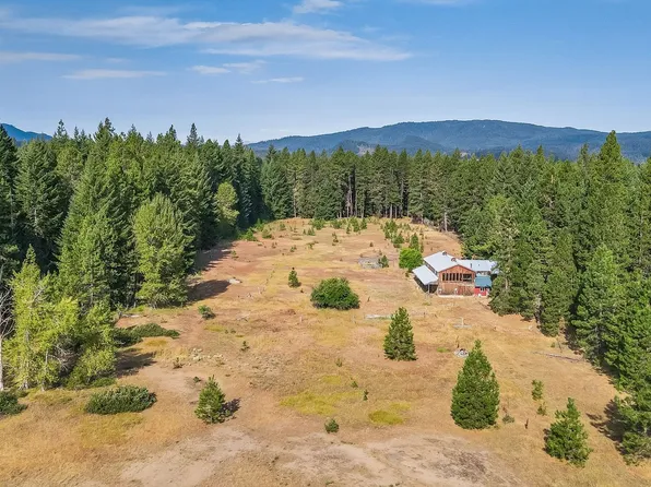 66 Lava Rd, Trout Lake, WA 98650