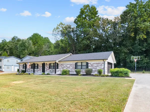 10600 Pinedale Dr, Knoxville, TN 37922