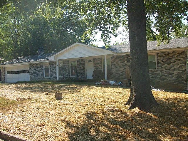 1st image of 801 Kaylyn Dr