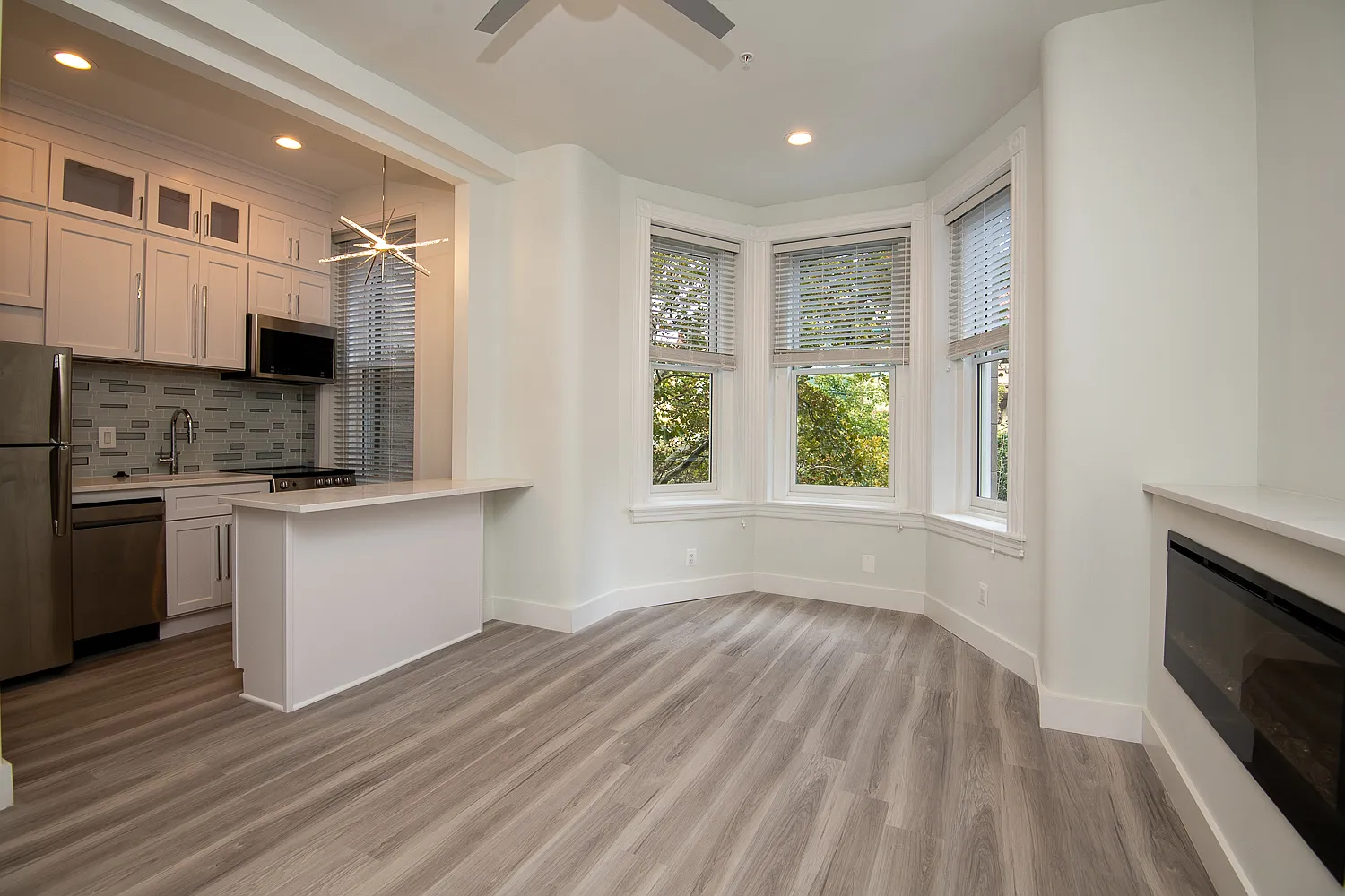Unit 201 — Photo 1
