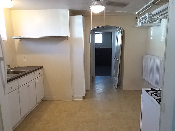 3rd image of 1877 Randolph Ave