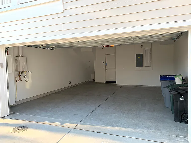 300 Circuit Way — Photo 15