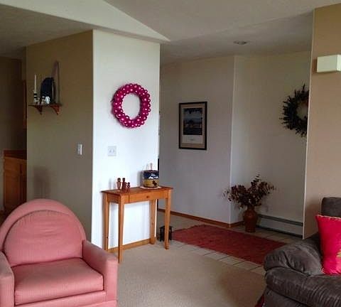 3rd image of 306 E 10th St