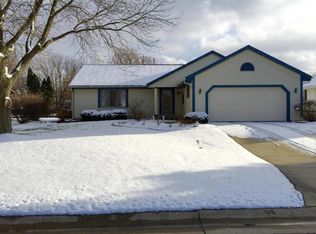 N78W15333 Rosewood Dr, Menomonee Falls, WI 53051