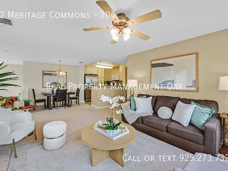 32 Meritage Cmn #204 — Photo 19