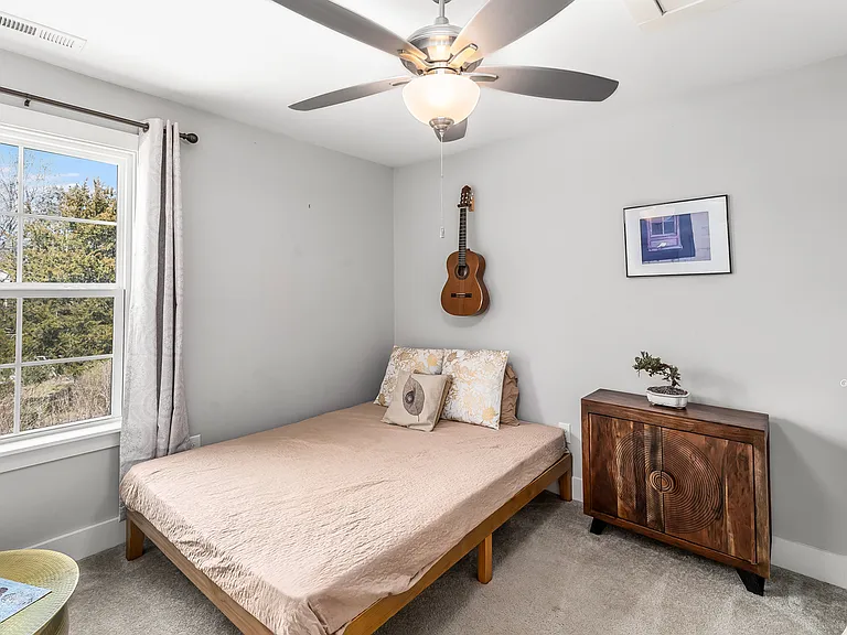 302 Reid Dr — Photo 12