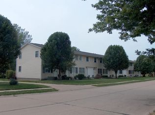 3019 W 34th St, Davenport, IA 52806