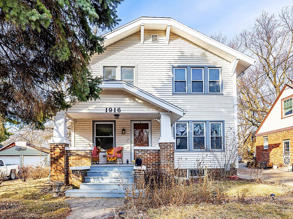 1st image of 1916 34th St