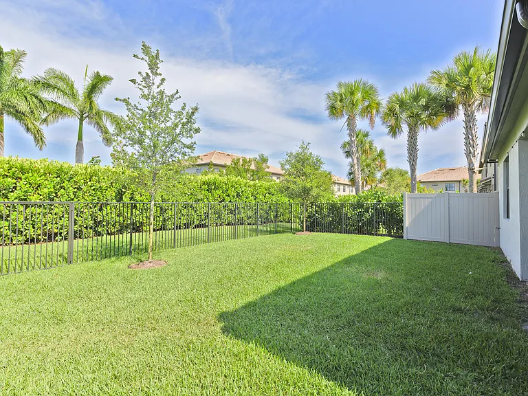 4814 Chantilly Rd — Photo 39
