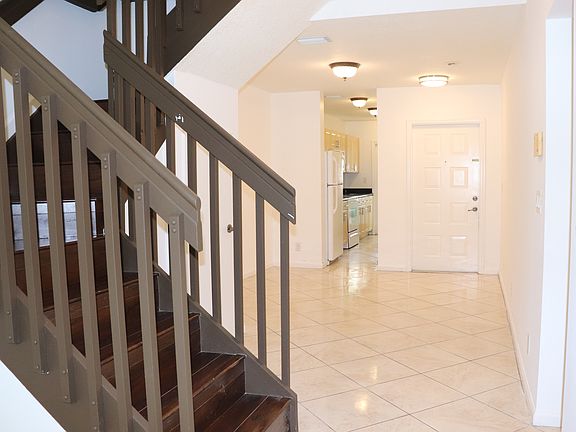 5th image of 8492 Lagos De Campo Blvd