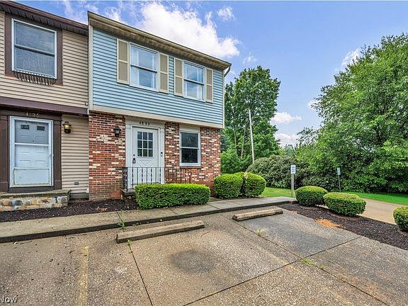 3rd image of 4833 Grafton Rd