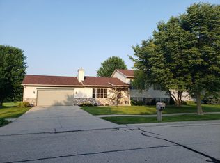 603 Prairie Pkwy, Fond Du Lac, WI 54935